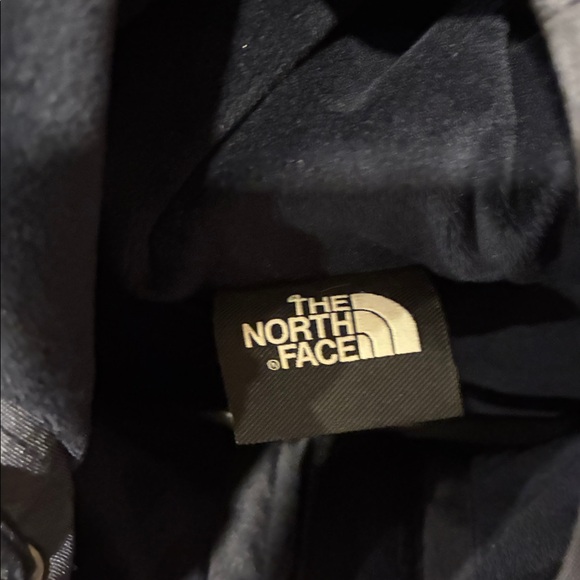 The North Face insulated jacket - Picture 4 of 8